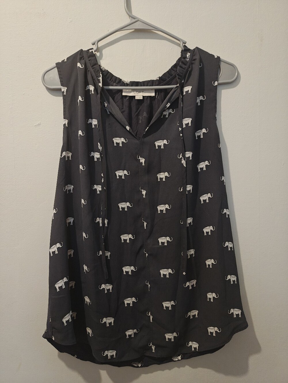LOFT Charcoal Grey Sleeveless Elephant Print Tank Top